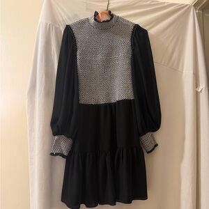 Alice + Olivia Black and White Long Sleeve Dress